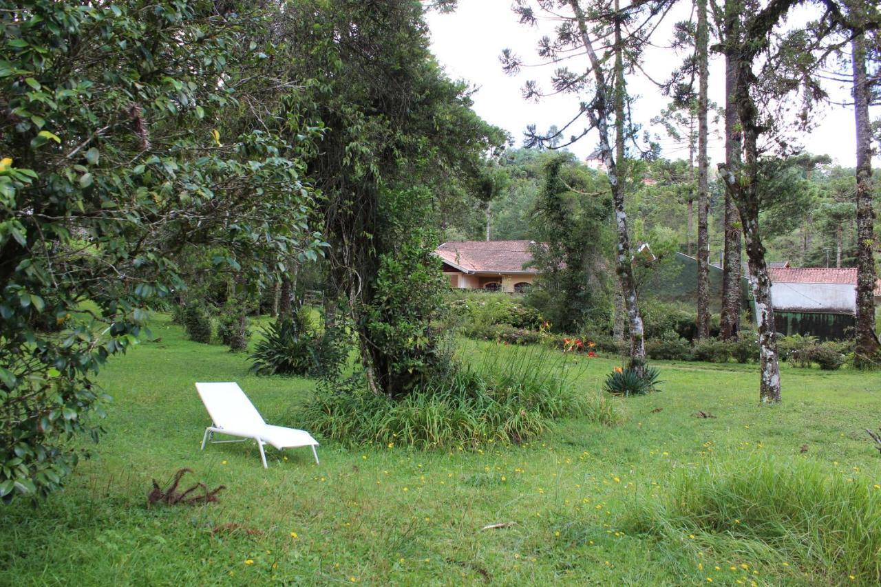 Casa Européia 5 Quartos - 2 min Capivari- Acomoda 14- Wifi 300Mb - Caseiro no apoio Campos do Jordão Exterior foto