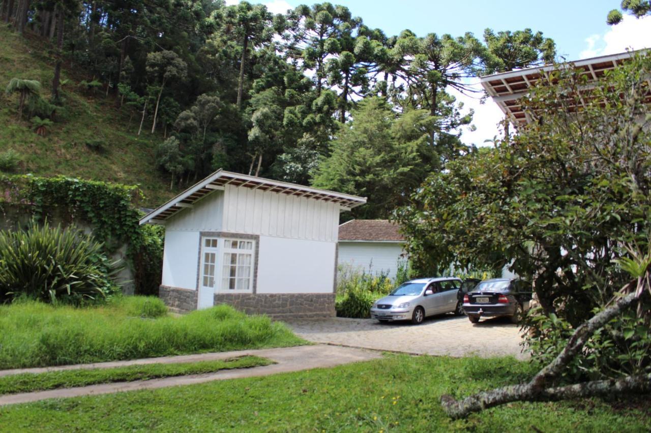 Casa Européia 5 Quartos - 2 min Capivari- Acomoda 14- Wifi 300Mb - Caseiro no apoio Campos do Jordão Exterior foto