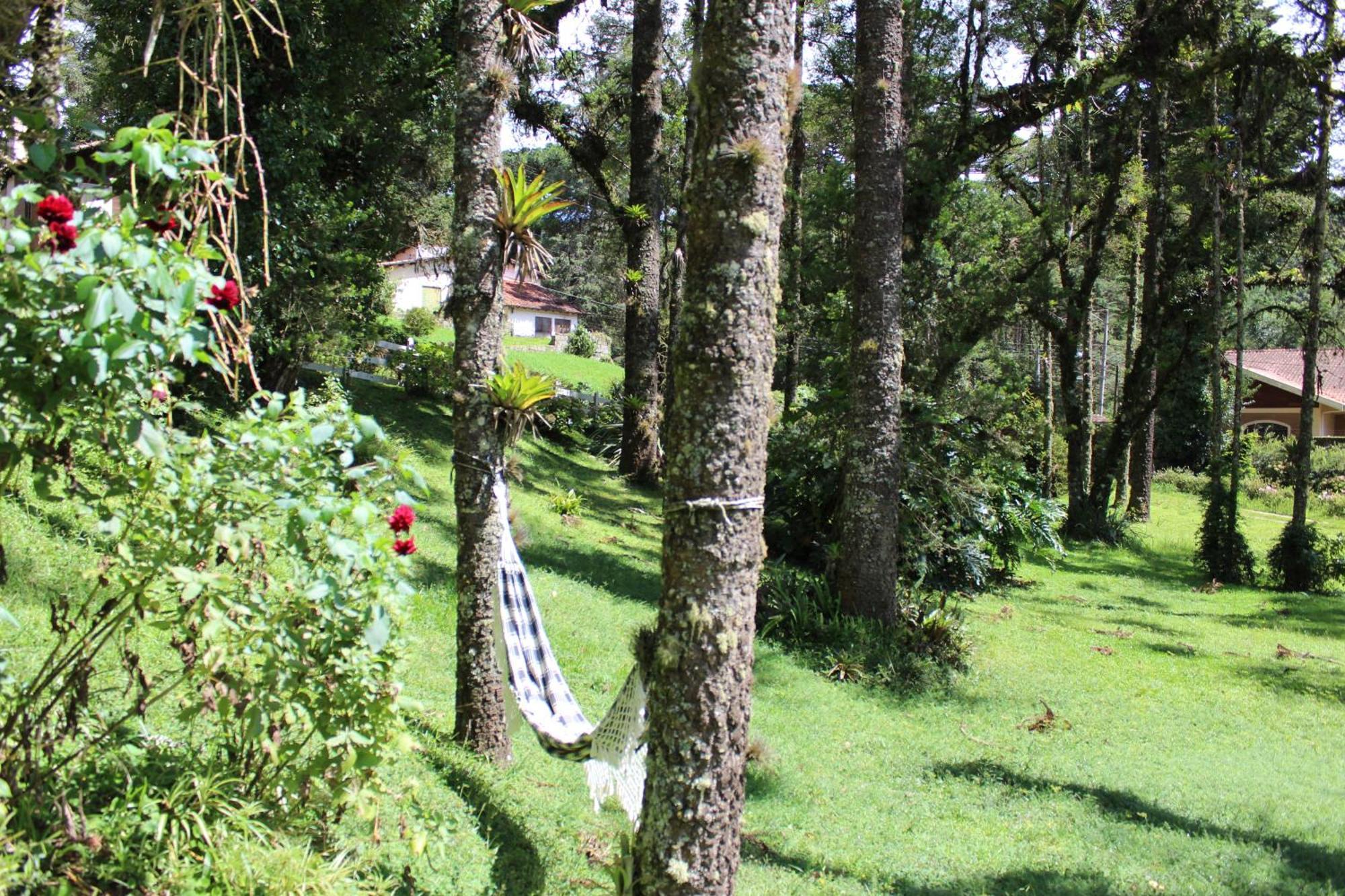 Casa Européia 5 Quartos - 2 min Capivari- Acomoda 14- Wifi 300Mb - Caseiro no apoio Campos do Jordão Exterior foto